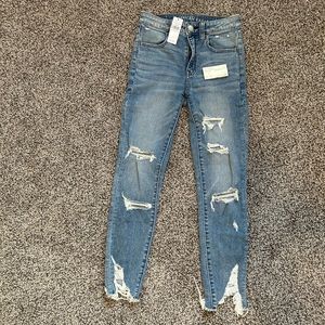 American Eagle jegging crop